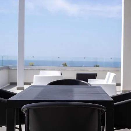 Premier 403 3 Bed Appartamento
